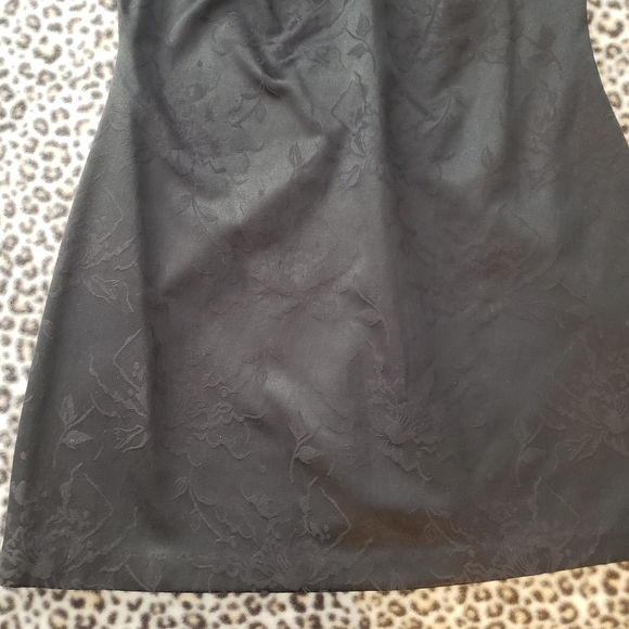 Y2K Forever 21 Little Black Dress, Floral Jacquard Cocktail Mini Dress, Size M - Picture 4 of 14